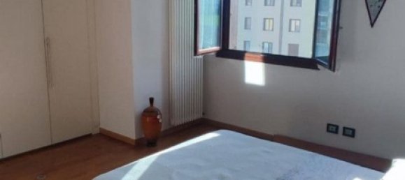 2 rooms Apartment in Parma, Italy No. 228893 3