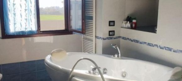 2 rooms Apartment in Parma, Italy No. 228893 26