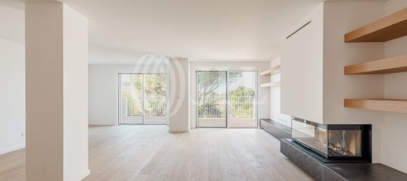 4 bedrooms House in Cascais, Portugal No. 104737 2