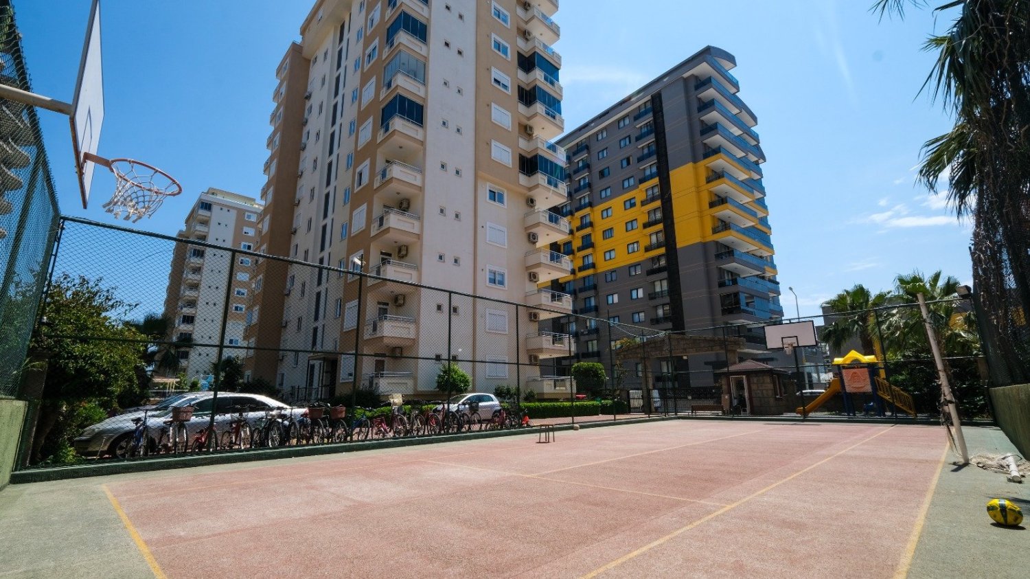Apartamento 2+1 em Mahmutlar, Turkey N.º 13081