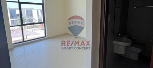 Moradia em banda T4 em Mohammed Bin Rashid City, UAE N.º 15591 14