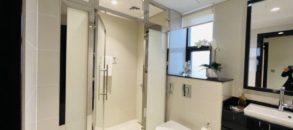 6 bedrooms Villa in Dubai, UAE No. 24386 7