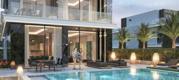 6 bedrooms Villa in Dubai, UAE No. 24386 2