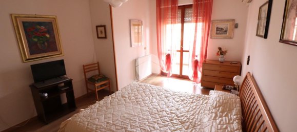 4 rooms House in Cagliari, Italy No. 8620 35
