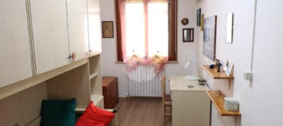 4 rooms House in Cagliari, Italy No. 8620 27
