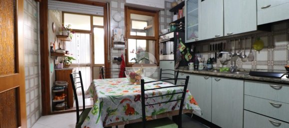 4 rooms House in Cagliari, Italy No. 8620 3