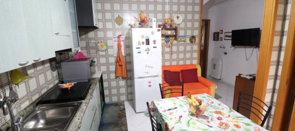 4 rooms House in Cagliari, Italy No. 8620 42