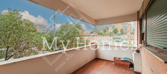 Apartamento de 2 dormitorios en Rome, Italy No. 179149 10