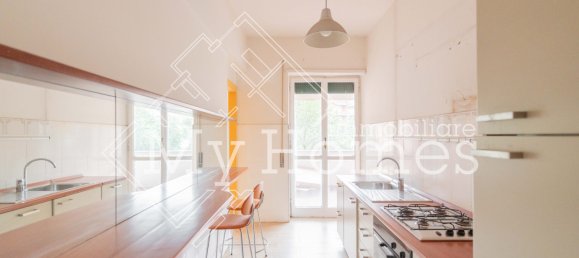 Apartamento de 2 dormitorios en Rome, Italy No. 179149 13