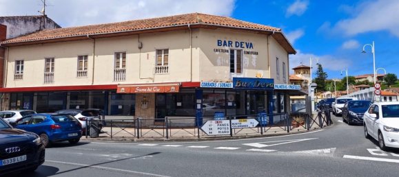 Bâtiment à Cantabria, Spain 582m² No. 140798 4