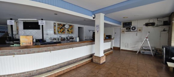 Bâtiment à Cantabria, Spain 582m² No. 140798 9