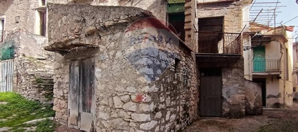 Casa de 5 divisões em Santi Cosma e Damiano, Italy N.º 70491 6