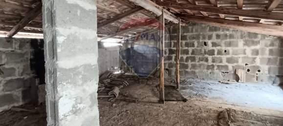 Casa de 5 divisões em Santi Cosma e Damiano, Italy N.º 70491 15