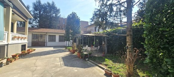 4 bedrooms Villa in San Vittore Olona, Italy No. 362734 42