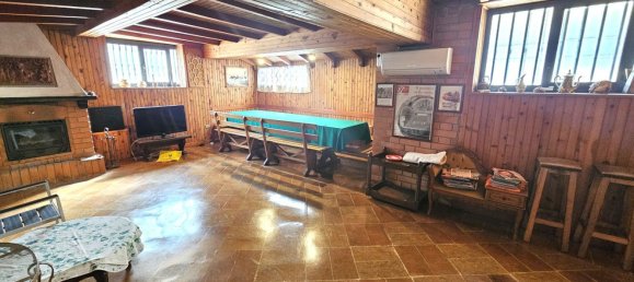 4 bedrooms Villa in San Vittore Olona, Italy No. 362734 22