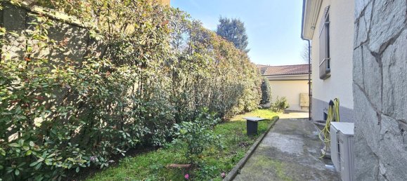 4 bedrooms Villa in San Vittore Olona, Italy No. 362734 47