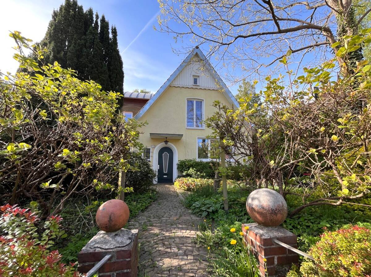 Дом с 4 спальнями в Вандсбек, Германия № 78779