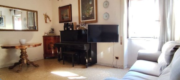 2 bedrooms Apartment in Rome, Italy No. 359815 12