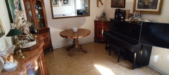 2 bedrooms Apartment in Rome, Italy No. 359815 13