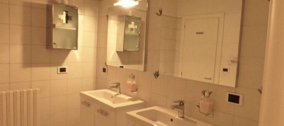 Gewerbliche Immobilie in Comacchio, Italy 120m², Nr. 292995 9