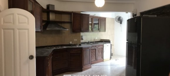 Villa de 2 dormitorios en Tay Ho, Vietnam No. 1018 11