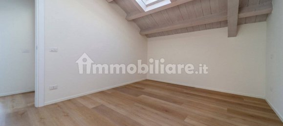 2 bedrooms Penthouse in Parma, Italy No. 228849 11