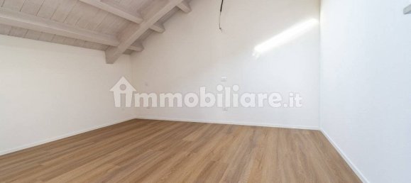 2 bedrooms Penthouse in Parma, Italy No. 228849 12