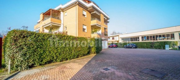 2 bedrooms Penthouse in Parma, Italy No. 228849 38