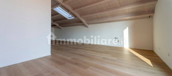 2 bedrooms Penthouse in Parma, Italy No. 228849 13