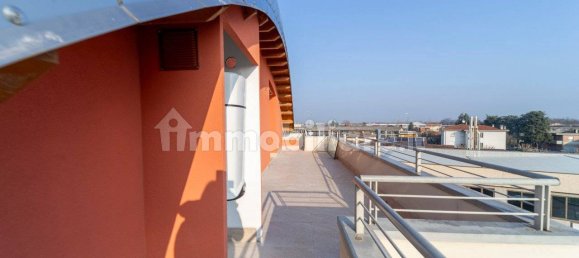 2 bedrooms Penthouse in Parma, Italy No. 228849 28