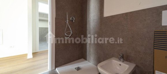 2 bedrooms Penthouse in Parma, Italy No. 228849 24