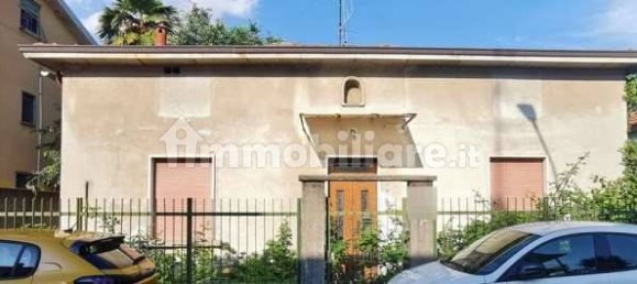 Вилла с 2 спальнями в Ро, Италия № 353789 2