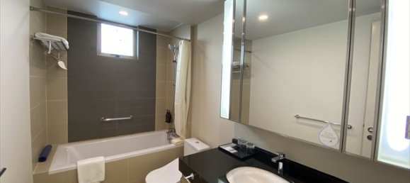 3 dormitorios apartamento en alquiler en District 1, Ho Chi Minh, Vietnam № 13851 10