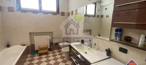 2 غرف نوم شقة في Crema, Italy رقم 381531 15