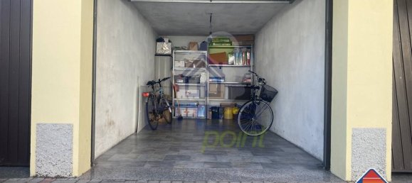 2 غرف نوم شقة في Crema, Italy رقم 381531 25