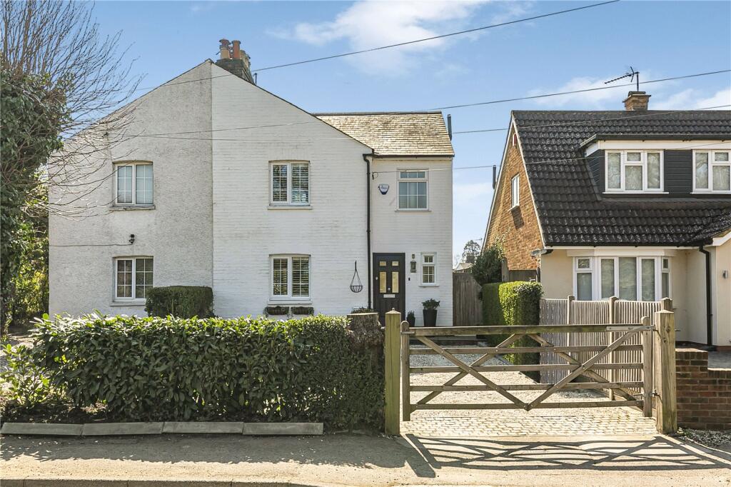 3 bedrooms House in Potters Bar, United Kingdom No. 6542