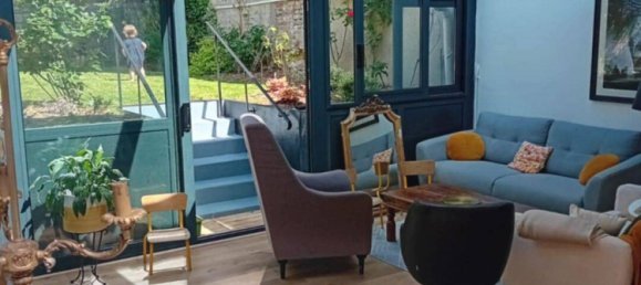 Casa de 3 dormitorios en Montreuil, France No. 328045 4