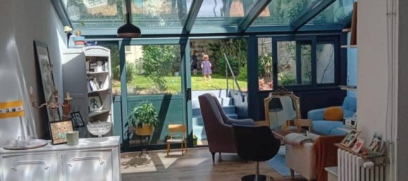 Casa de 3 dormitorios en Montreuil, France No. 328045 5