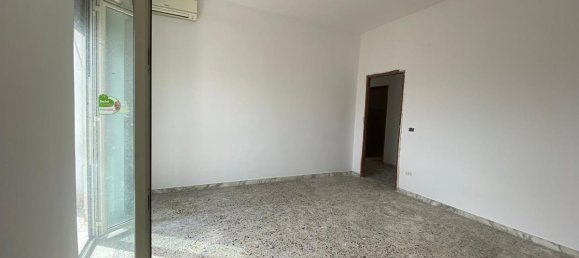 4 chambres Appartement à Naples, Italy No. 99706 13