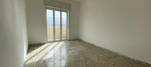 4 chambres Appartement à Naples, Italy No. 99706 10