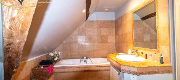 4 bedrooms House in Vaux-sur-Seine, France No. 135091 11