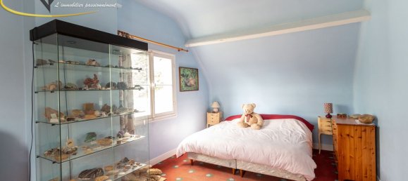 4 bedrooms House in Vaux-sur-Seine, France No. 135091 15