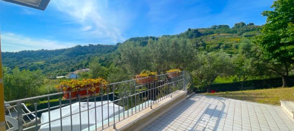 Вилла с 4 спальнями в Аквавива Пичена, Италия № 356532 21