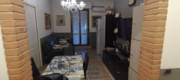 2 Schlafzimmer Wohnung in Corsico, Italy, Nr. 47077 2