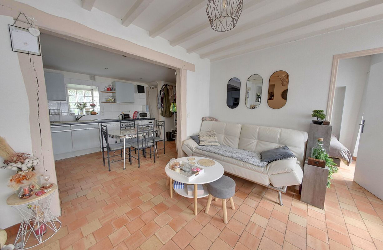 1 bedroom Apartment in Saint-Leger-en-Yvelines, France No. 183956