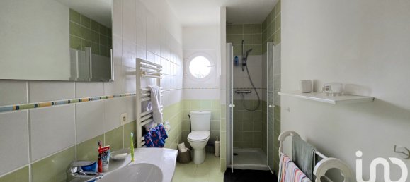 8 bedrooms House in Eure, France No. 346065 9