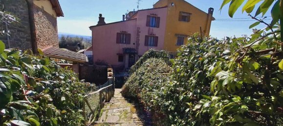 5 rooms House in Capraia e Limite, Italy No. 50497 9