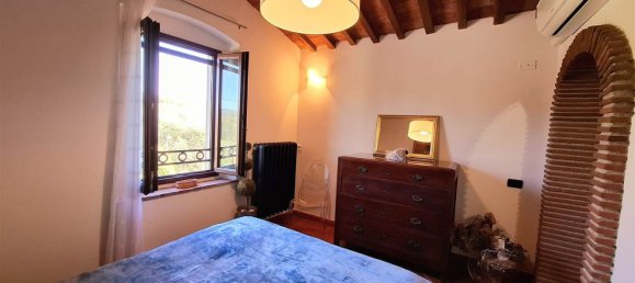 5 rooms House in Capraia e Limite, Italy No. 50497 34