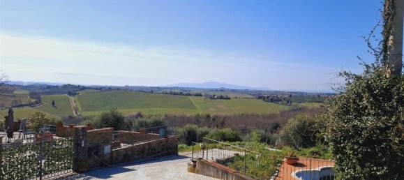 5 rooms House in Capraia e Limite, Italy No. 50497 6