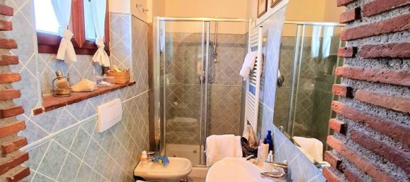 5 rooms House in Capraia e Limite, Italy No. 50497 41